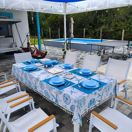 Вилла Buborek Bungalo